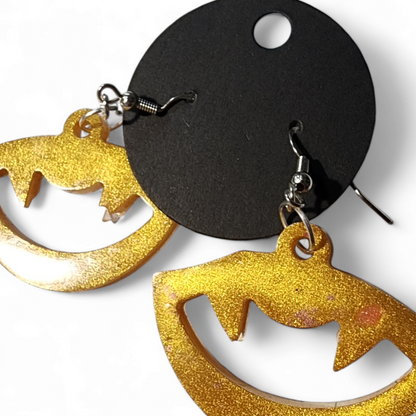 Vampire Smile Earrings - Gold