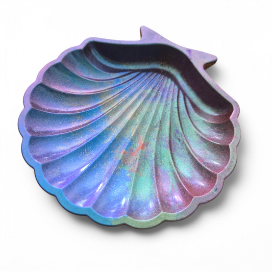 Sapphire Tide Shell Ring Holder